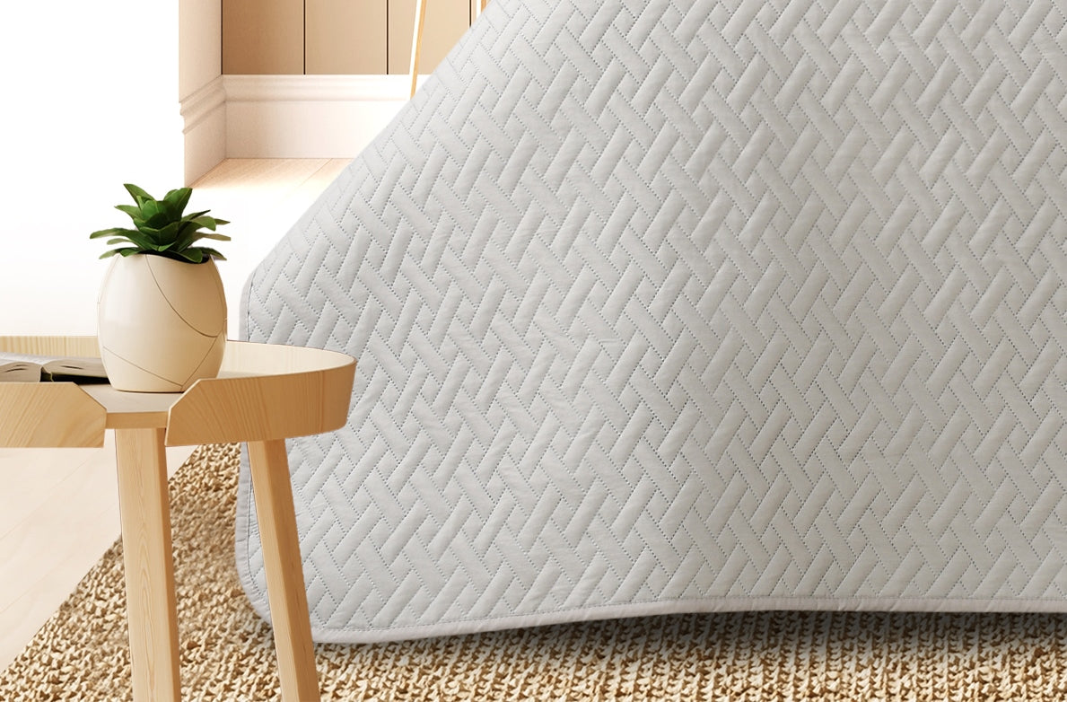 Richmond Bed Cover By ROSS