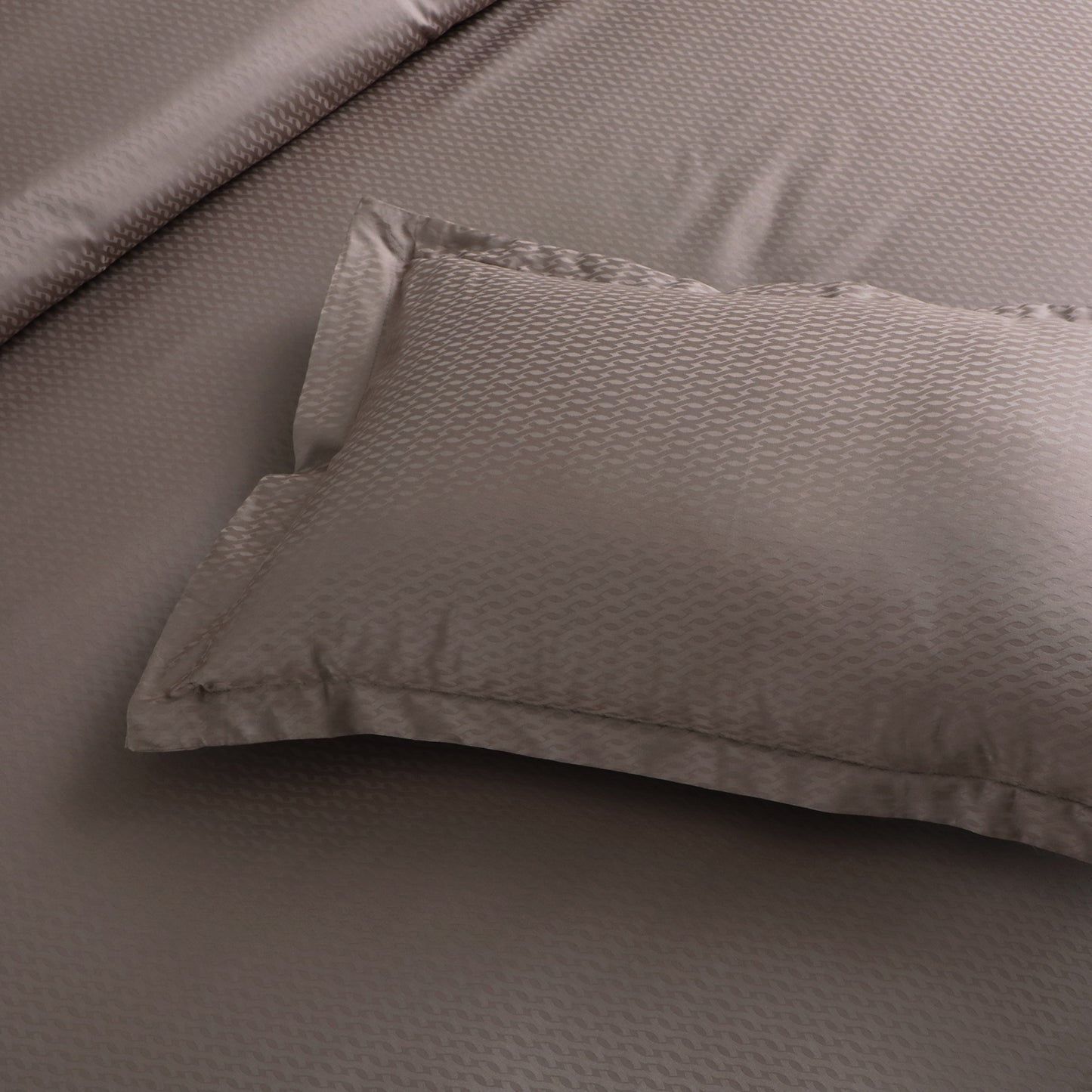 Velocity Bedsheet -King Size (108x108 inches) -400 TC with two Pillow Covers