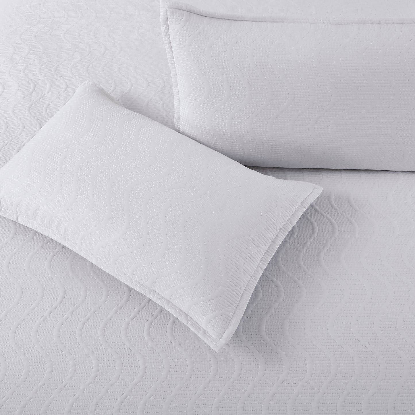 Vesper BedSpread -Double Bed (100x108inches) with two Pillow covers