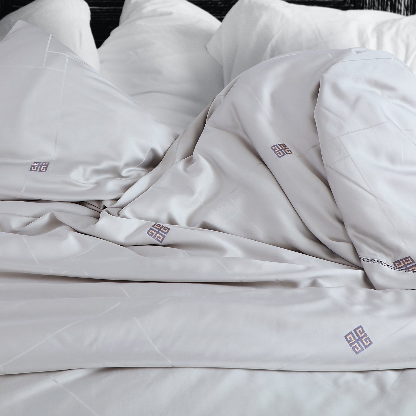Ethimo Comforter Collection By Ross