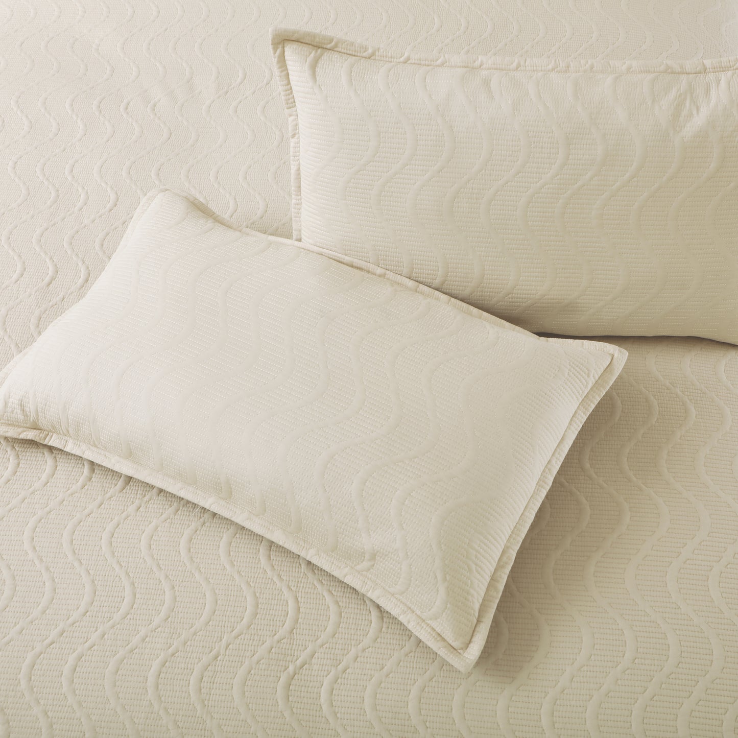 Vesper BedSpread -Double Bed (100x108inches) with two Pillow covers