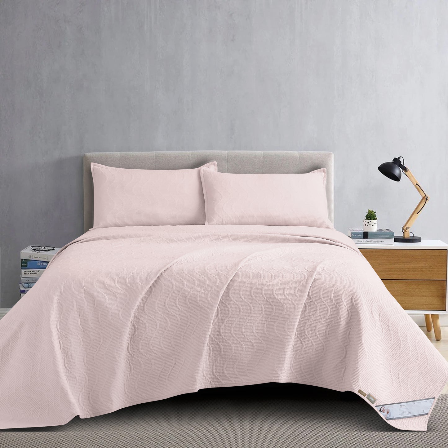 Vesper BedSpread -Double Bed (100x108inches) with two Pillow covers