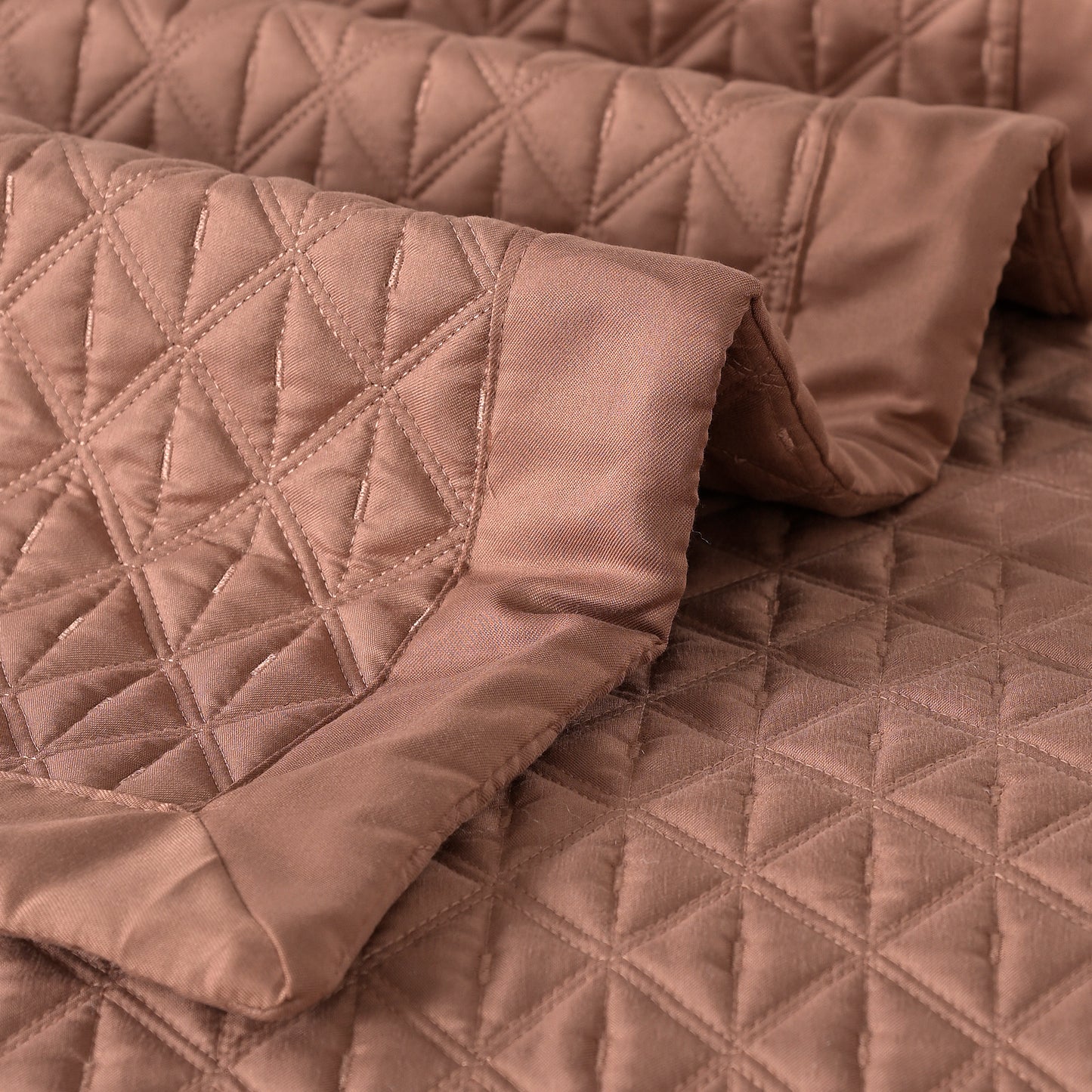 Ember BedSpread -Double Bed (100x108inches) with two Pillow covers