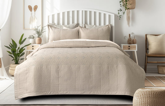 Iconic BedSpread -Double Bed (90x100 inches) with two Pillow covers