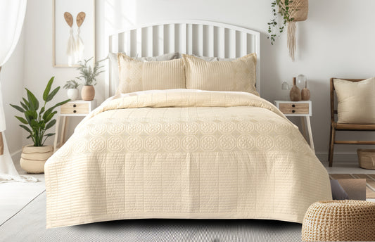 Iconic BedSpread -Double Bed (90x100 inches) with two Pillow covers