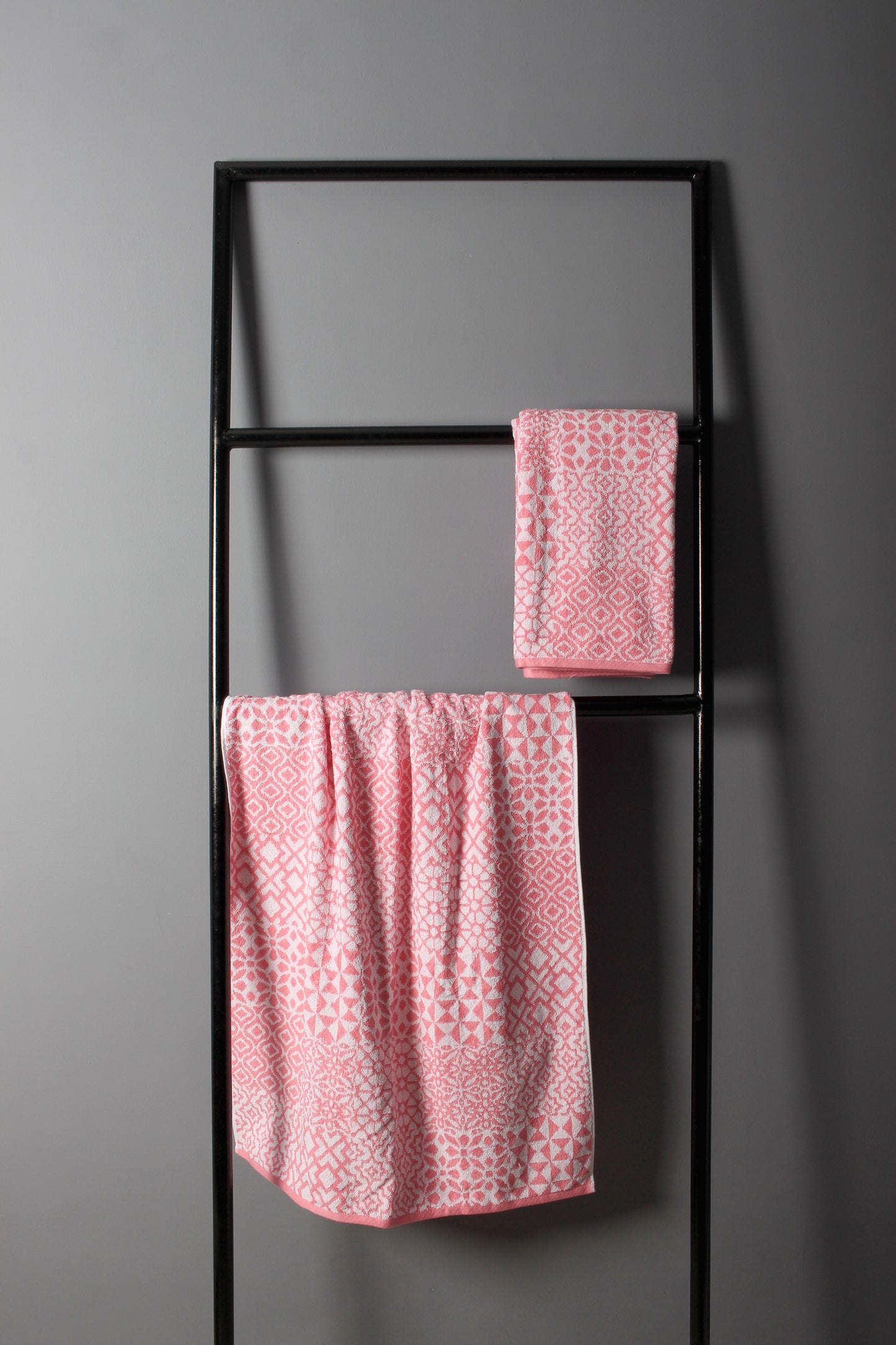 Ross Jacquard Cotton Towels Set