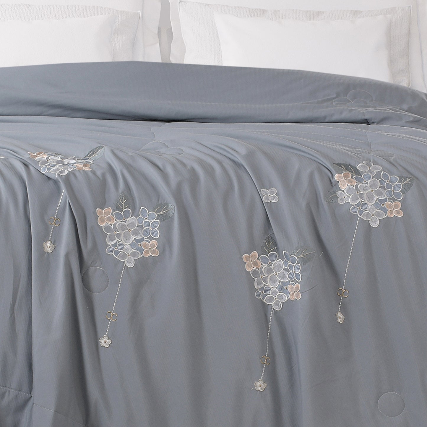 Dalton Comforter - Cotton Feel - Double Bed (90x100 inches)