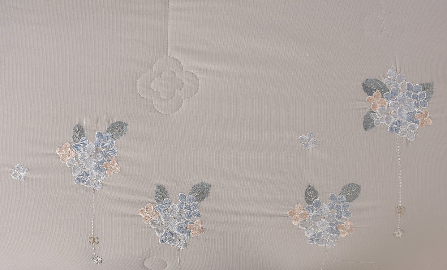 Dalton Comforter - Cotton Feel - Double Bed (90x100 inches)