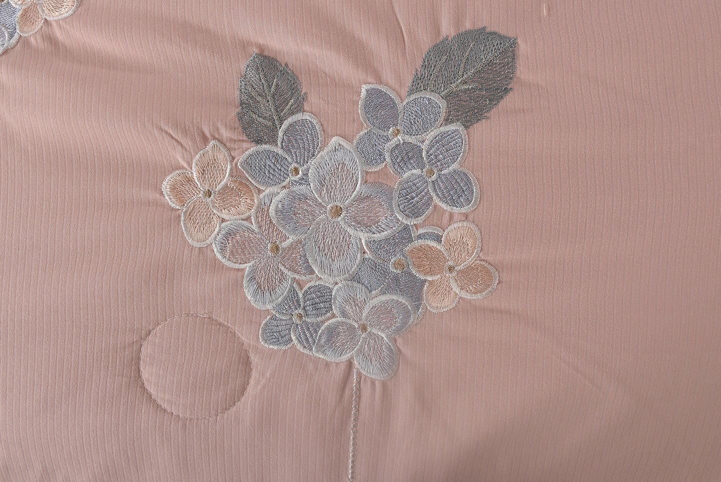 Dalton Comforter - Cotton Feel - Double Bed (90x100 inches)