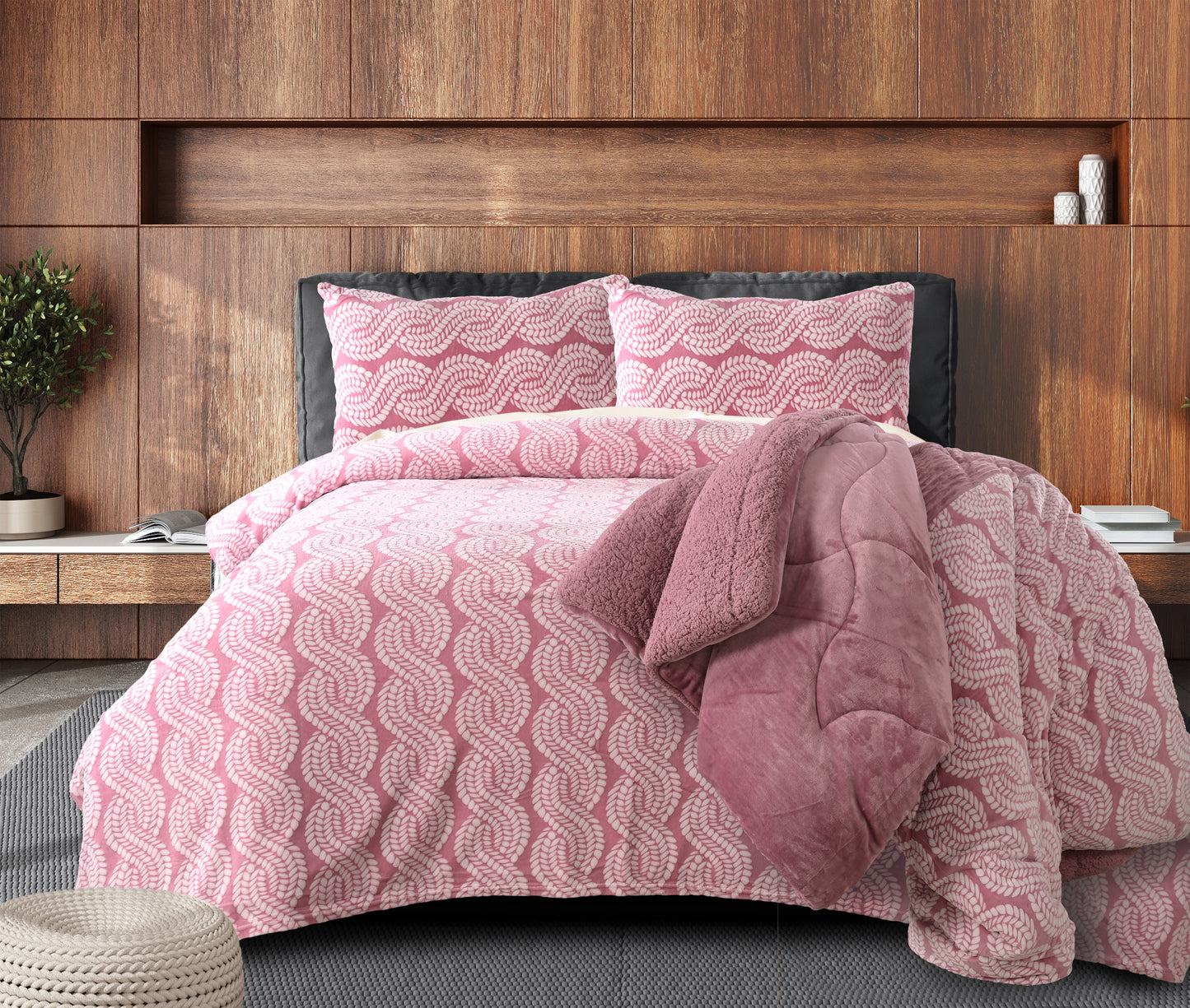 Moscow Quilt Collection By Ross