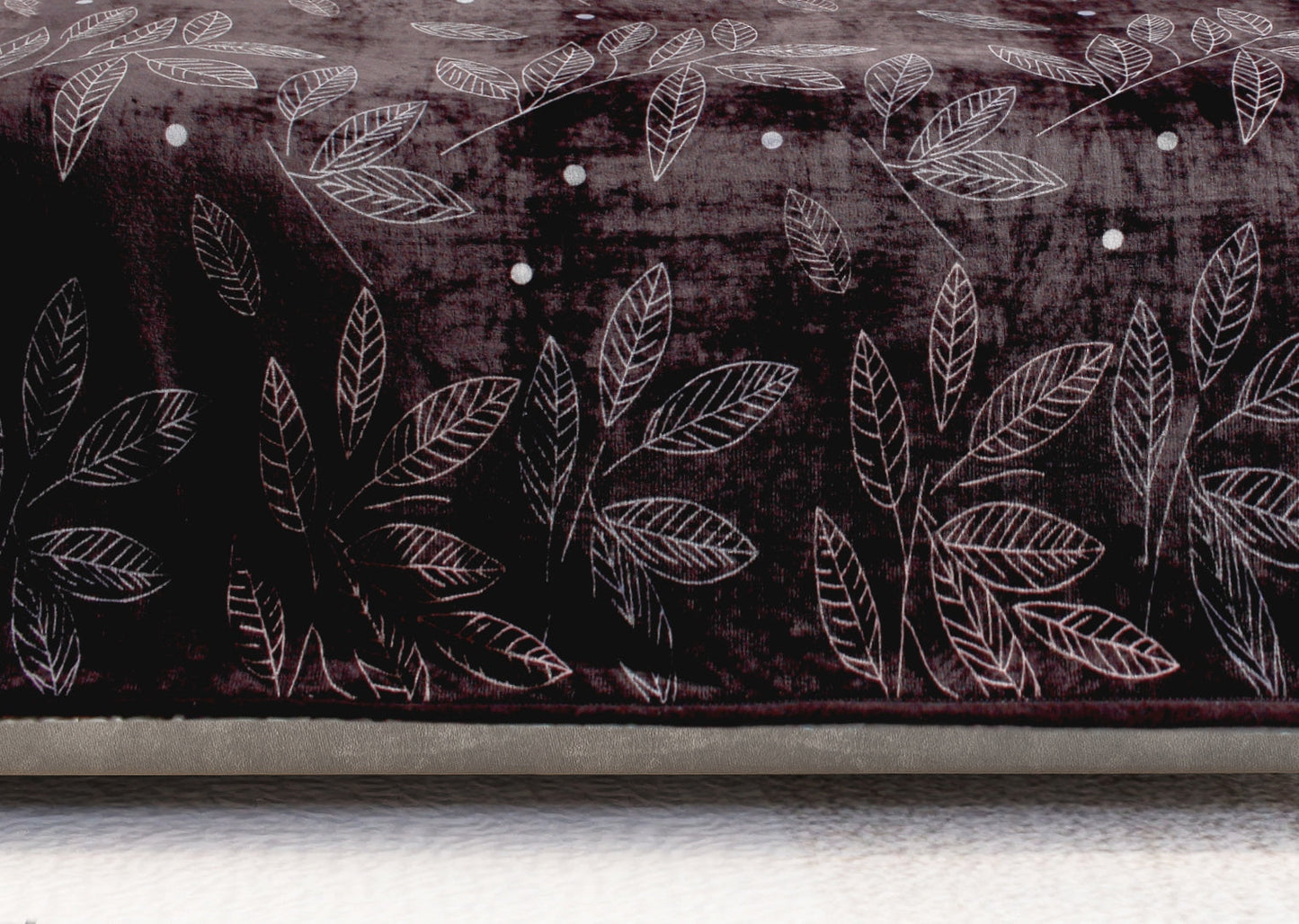 Orchid Winter Bedsheet -King Size (100x108 inches) with two Pillow Covers