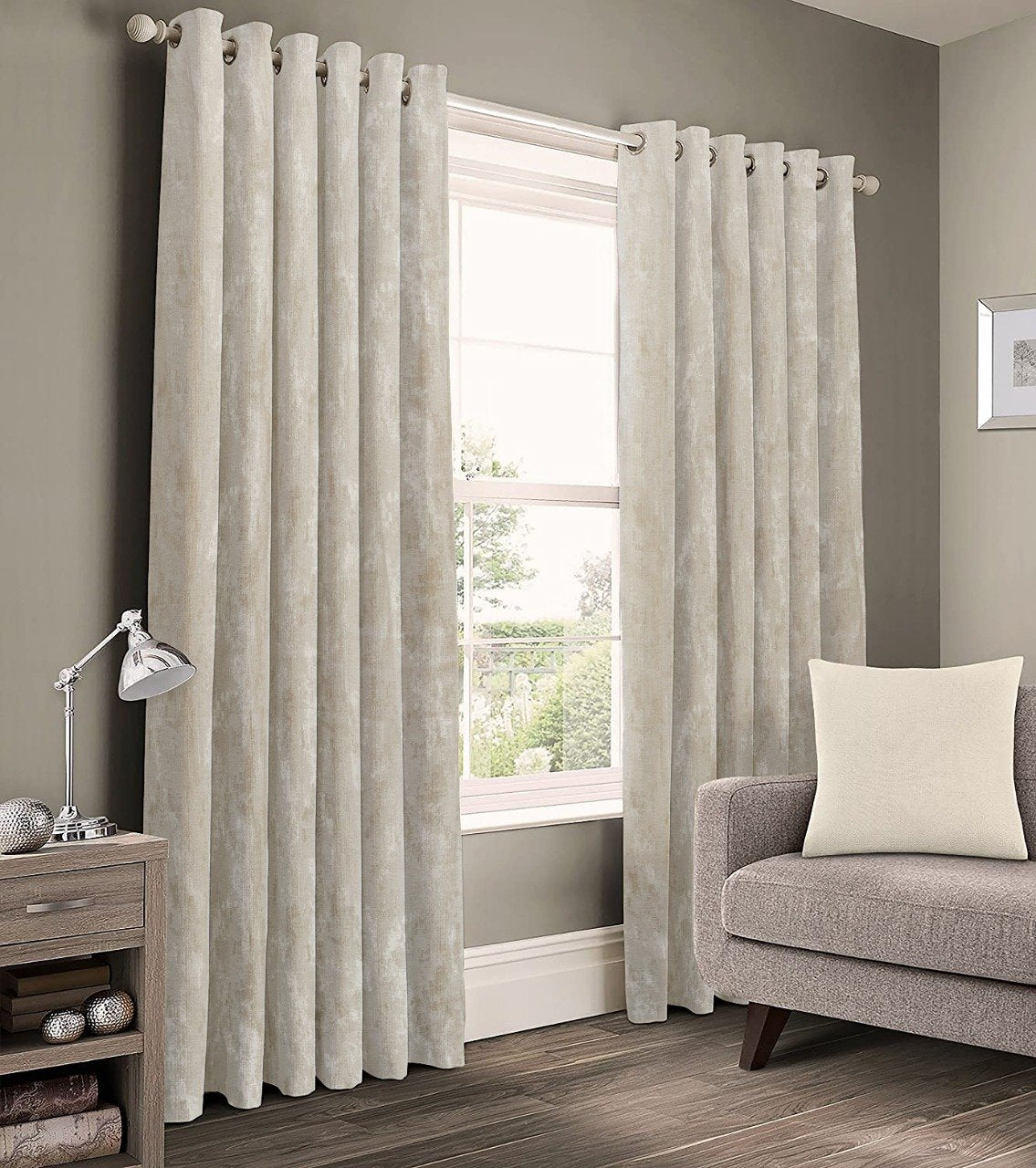 MNS Simba Rose Door Curtain