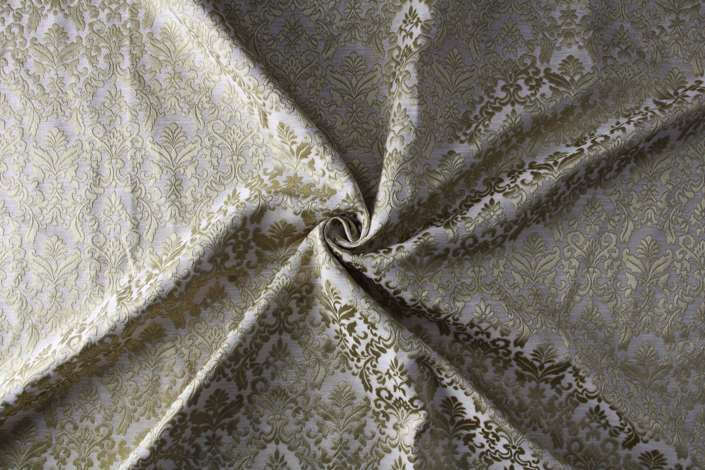 MNS  Capri Floral Door Curtain