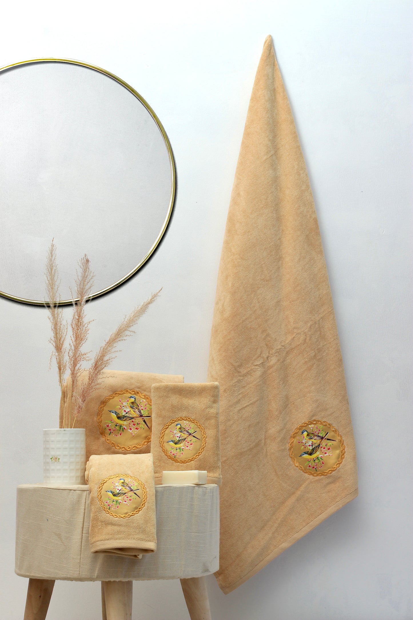 Prima Dream Bath Towel Combo By ROSS