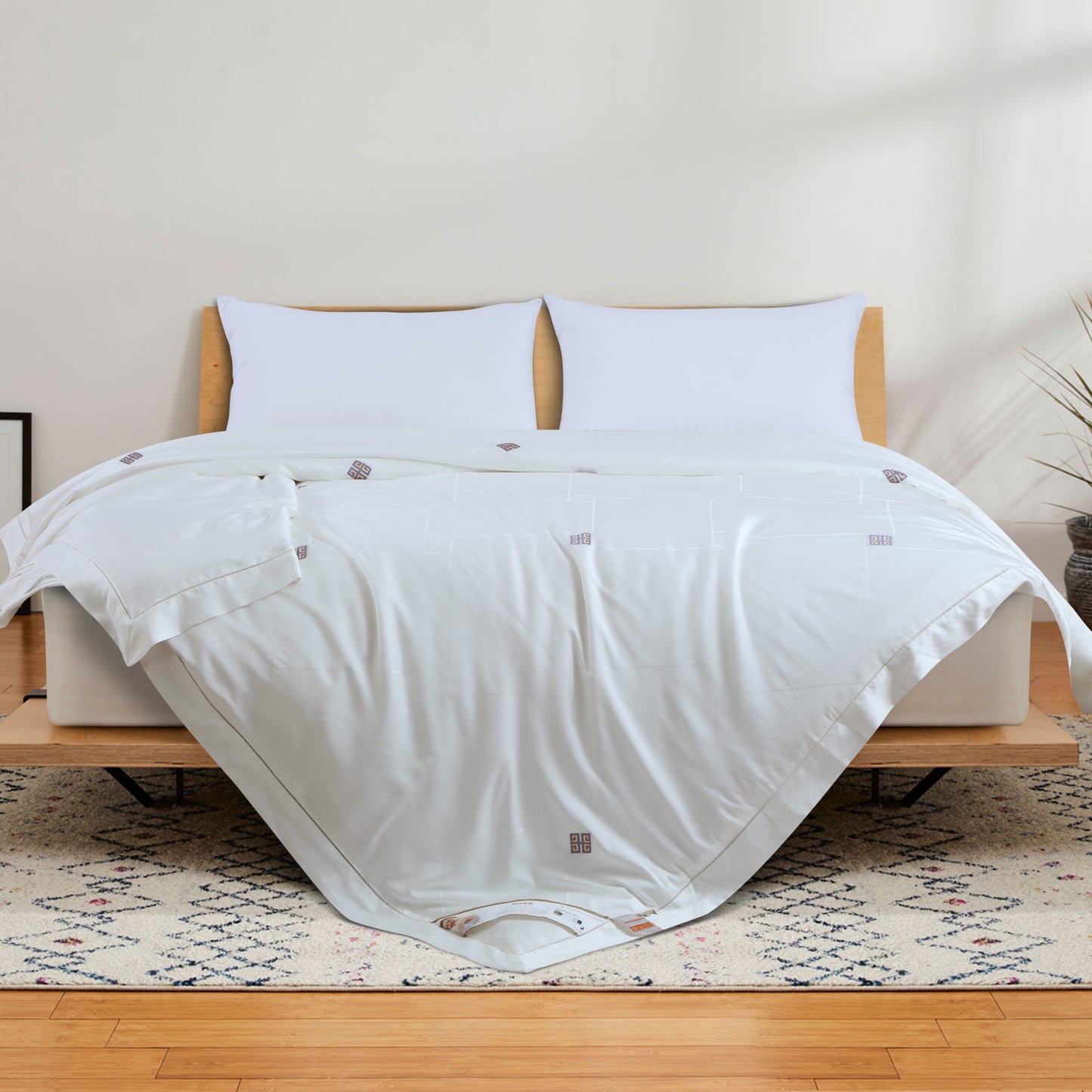 Ethimo Comforter Collection By Ross