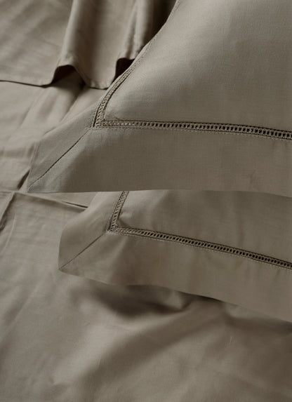 Classic Solid Cotton Bed Sheet - 300 TC with two Pillow covers