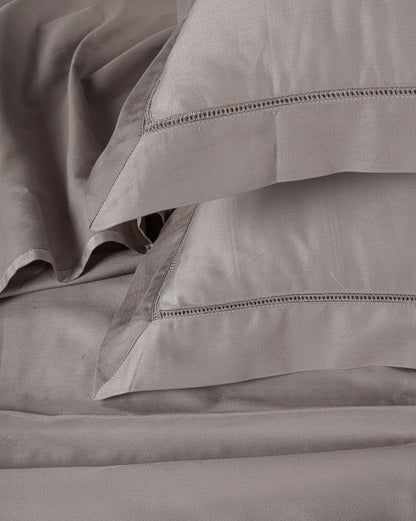 Classic Solid Cotton Bed Sheet - 300 TC with two Pillow covers