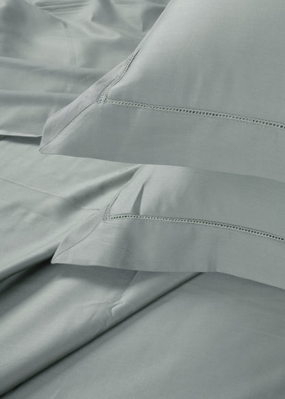 Classic Solid Cotton Bed Sheet - 300 TC with two Pillow covers