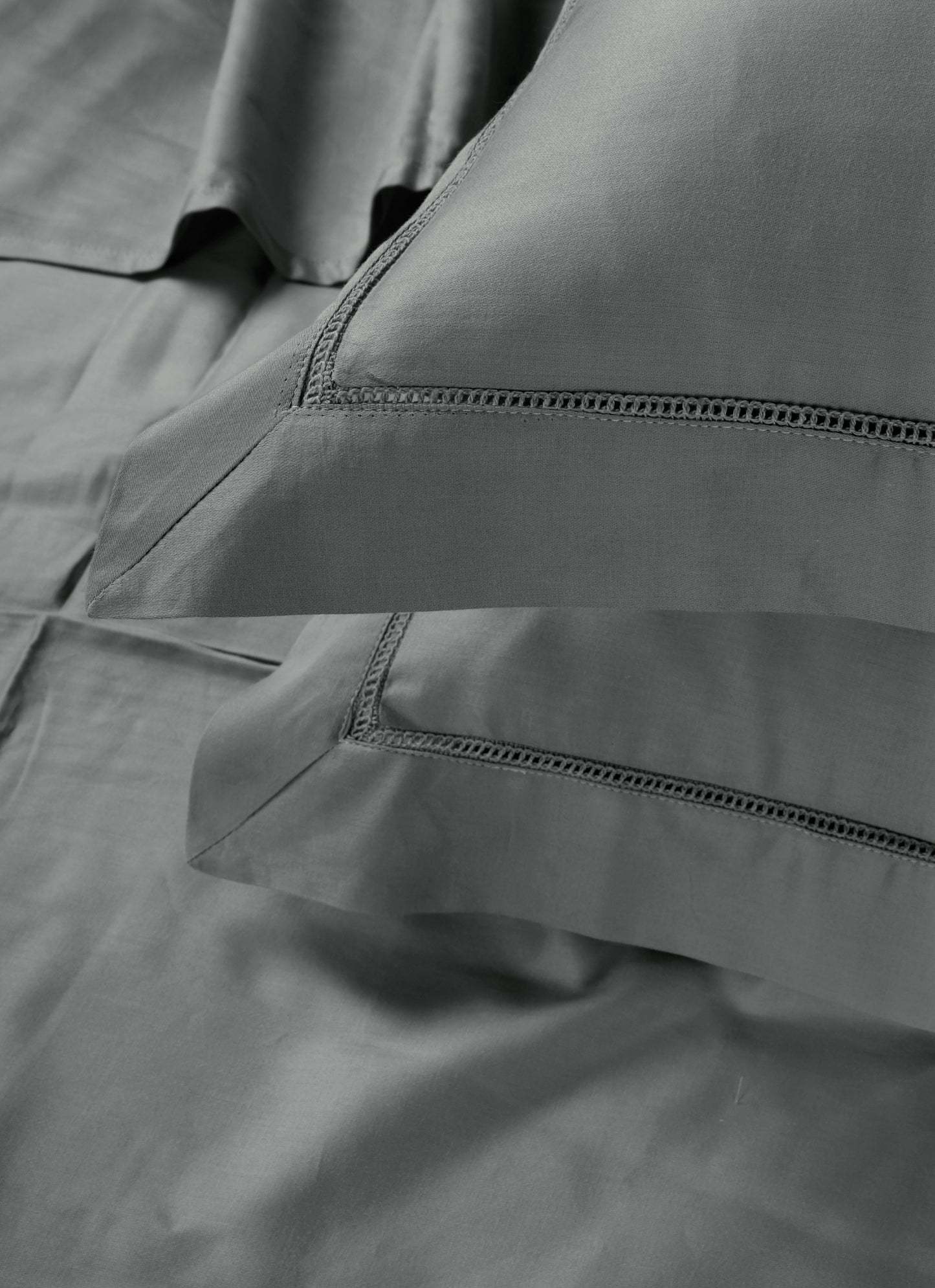 Classic Solid Cotton Bed Sheet - 300 TC with two Pillow covers